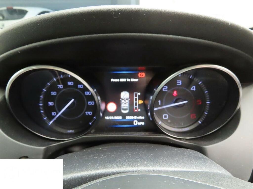 Jaguar XE Prestige Silver #3
