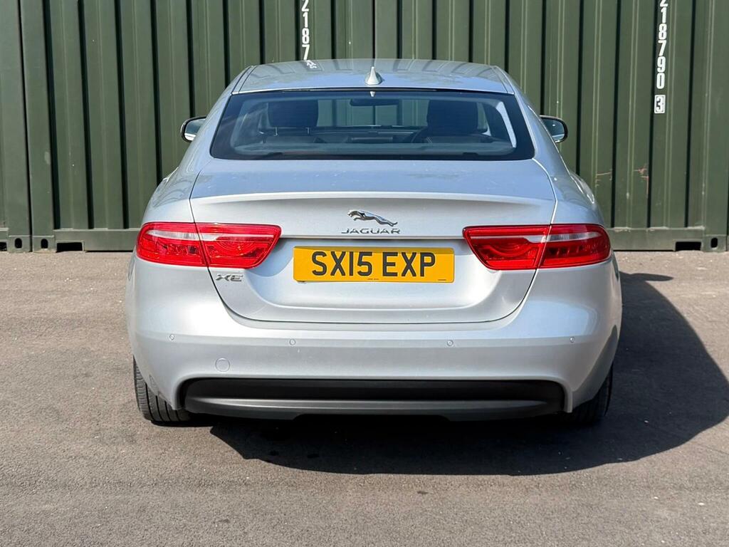 Jaguar XE 2.0D Prestige Euro 6 Ss Silver #5