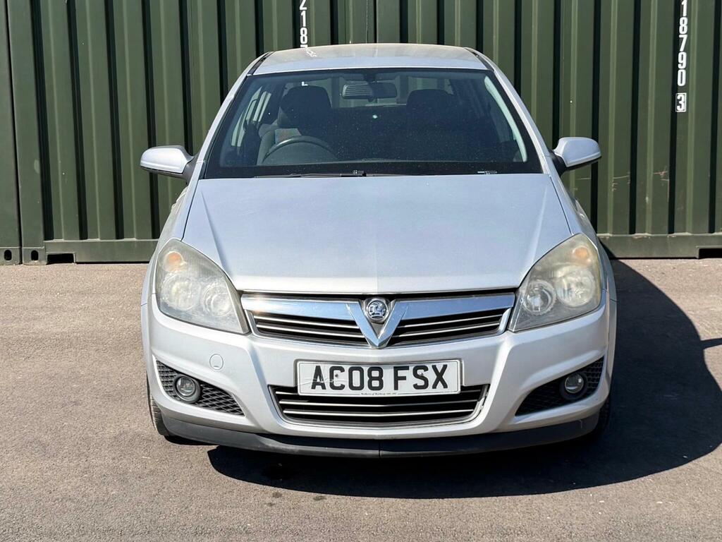 Vauxhall Astra Sxi Silver #2