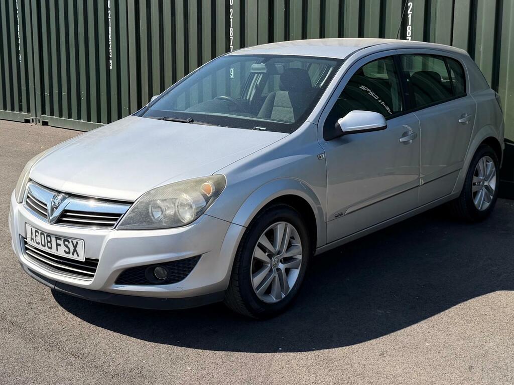 Vauxhall Astra Sxi Silver #3