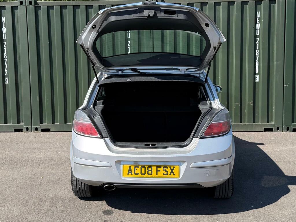 Vauxhall Astra Hatchback 1.8I 16V Elite 200808 Beige #24
