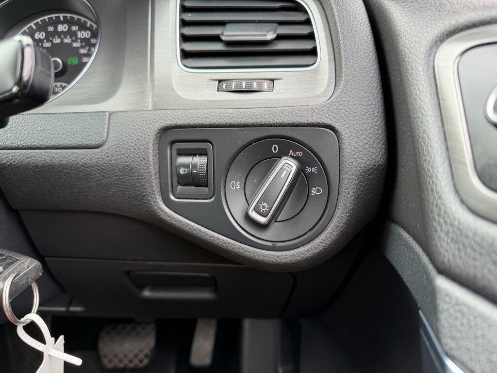 Volkswagen Golf Tsi Bluemotion Tech S Hatchback Grey #28