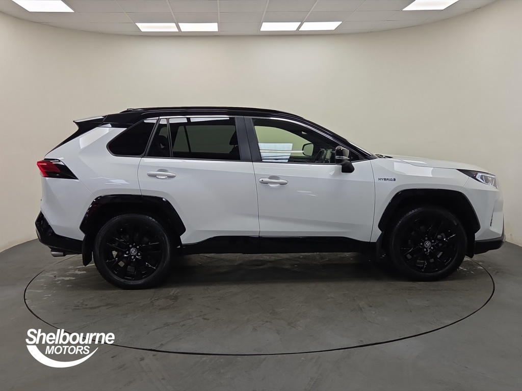 Toyota Rav 4 Rav4 Dynamic 2.5 Hybrid 2Wd YIG6803 White #3