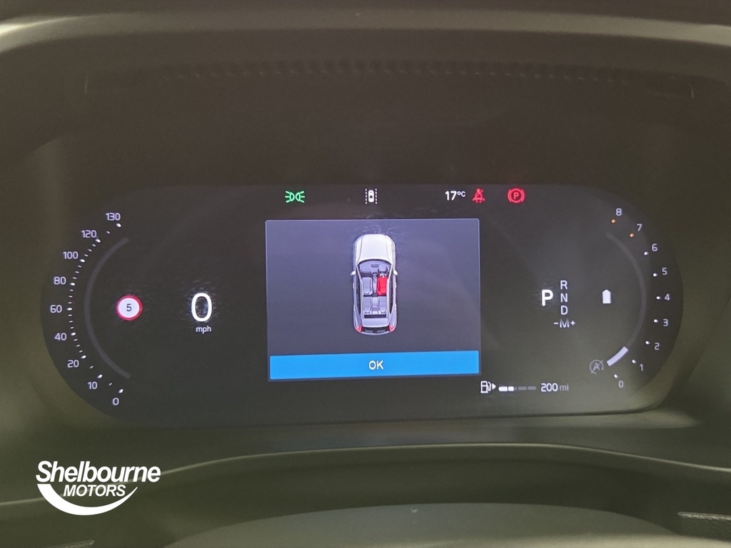 Volvo XC40 Xc40 2.0 B4 Mhev Plus Black Edition Suv RO75LZM Black #6