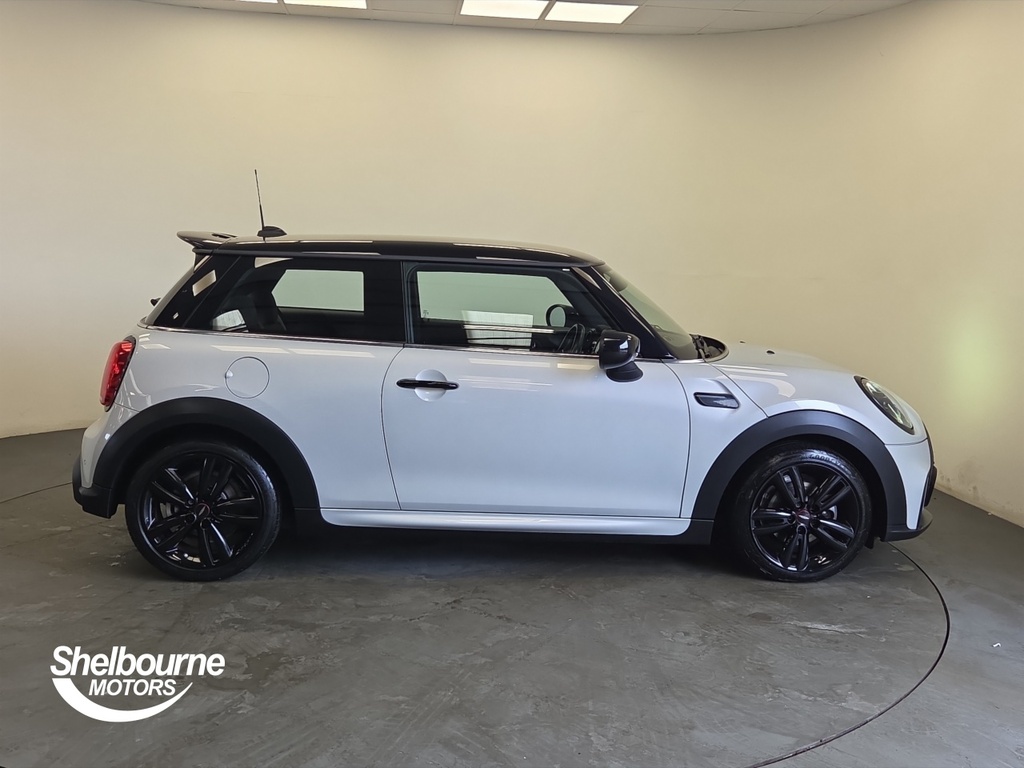 Mini Hatch Hatch 1.5 Cooper Sport Hatchback Silver #3