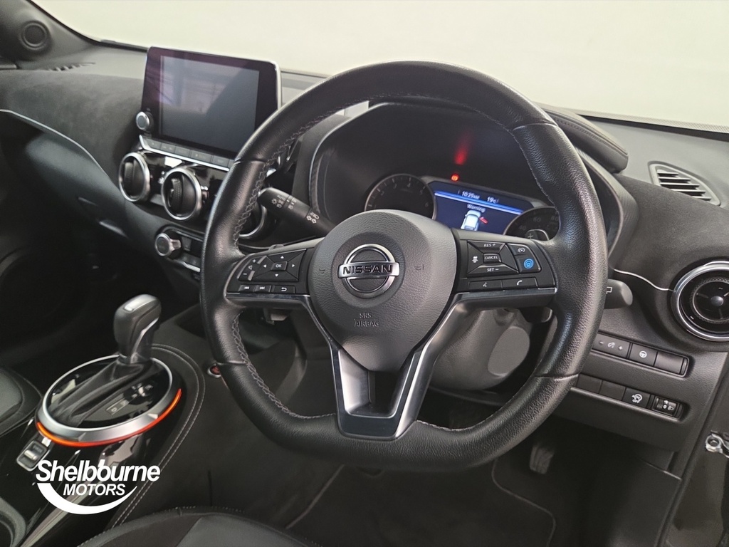 Nissan Juke Juke 1.0 Dig-t 114 Tekna Dct Hatchback VGZ2069 Black #4
