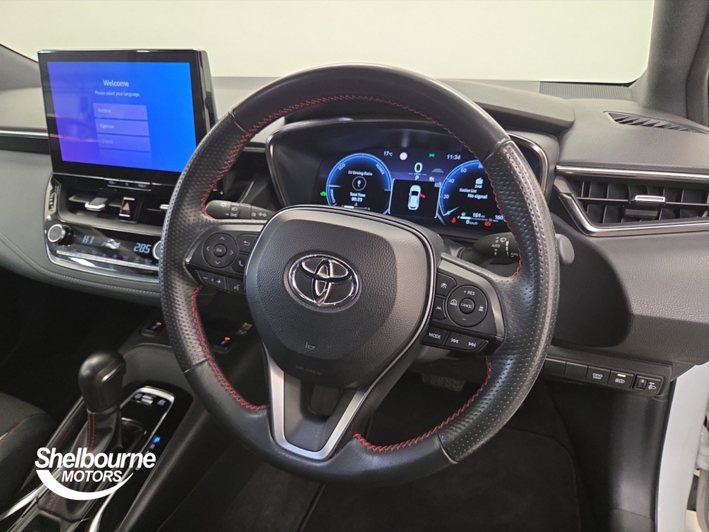 Toyota Corolla Corolla Hbts Gr Sport 1.8 Hb Bi-tone TXZ1171 White #4