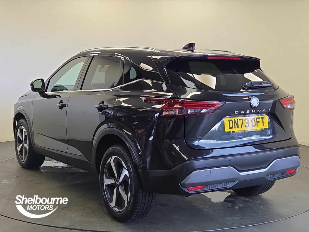 Nissan Qashqai Qashqai N-connecta Dig-t DN73OFT Black #2