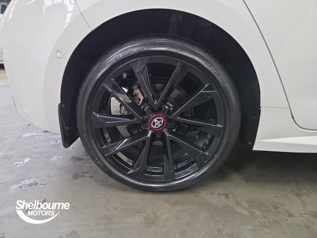Toyota Corolla Corolla Hbts Gr Sport 1.8 Hatchback Tyre Repair SRZ4697 White #6
