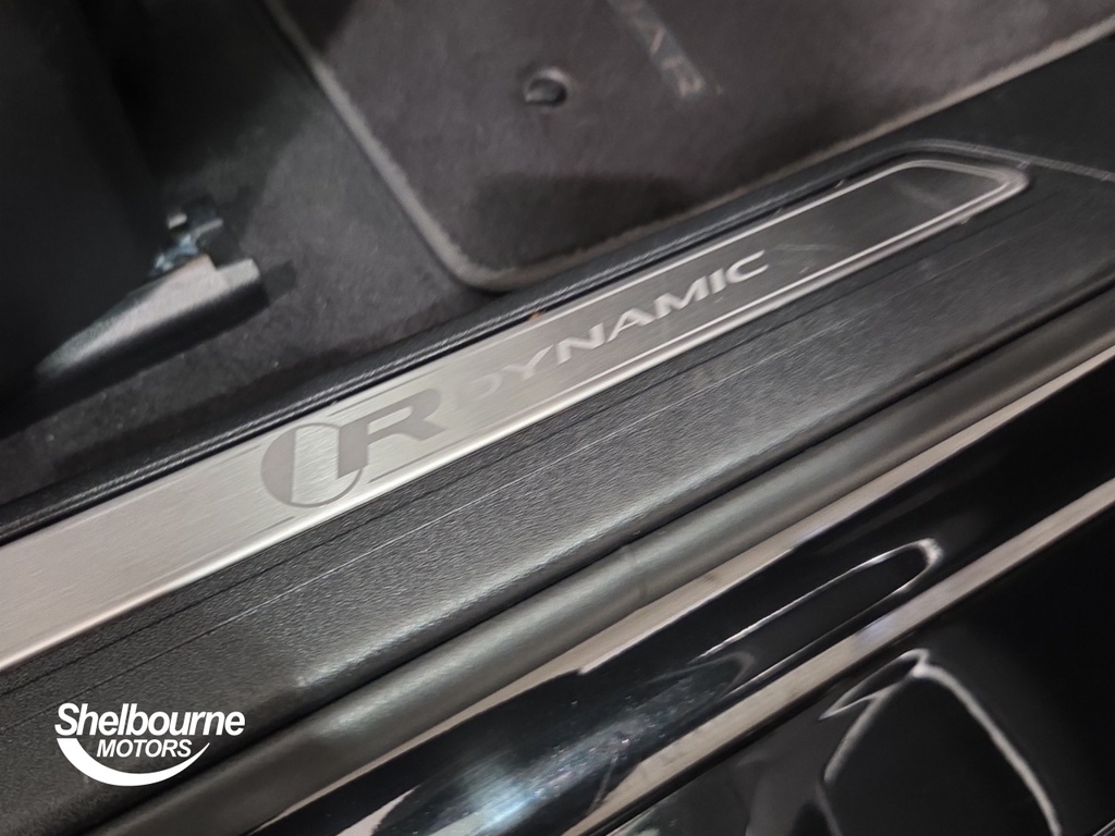 Jaguar XE 2.0 P250 R-dynamic Black Saloon Grey #44
