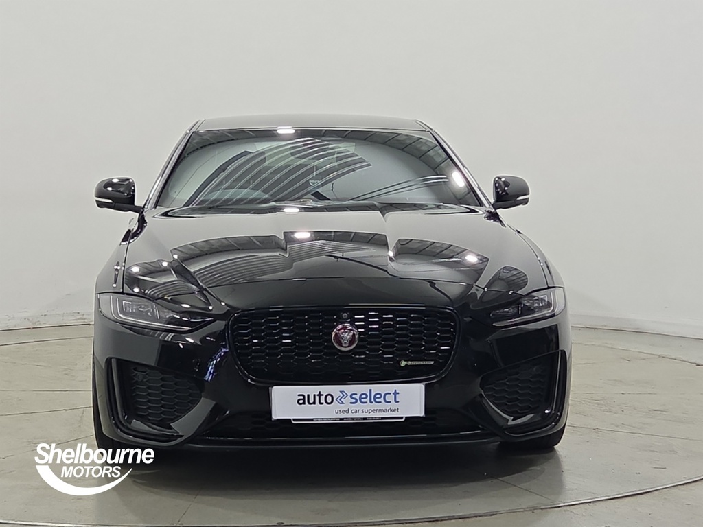 Jaguar XE 2.0 P250 R-dynamic Black Saloon Grey #11