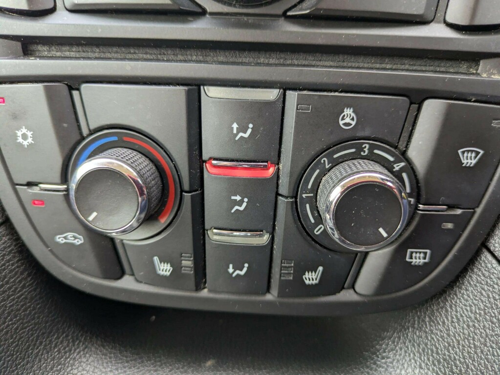 Vauxhall Meriva I Tech Line 140 Gkm, 99 Bhp Brown #20