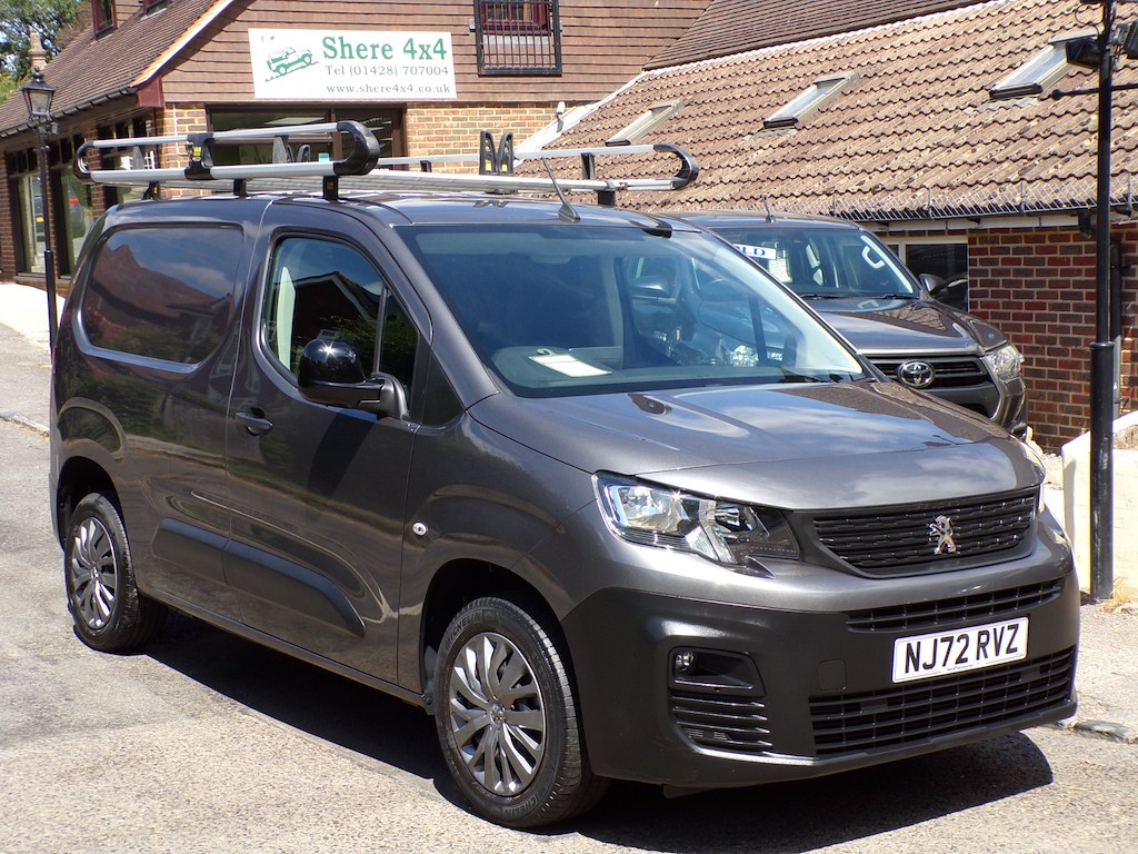 Peugeot Partner 1.5 Bluehdi 1000 Professional Premium Panel Van Grey