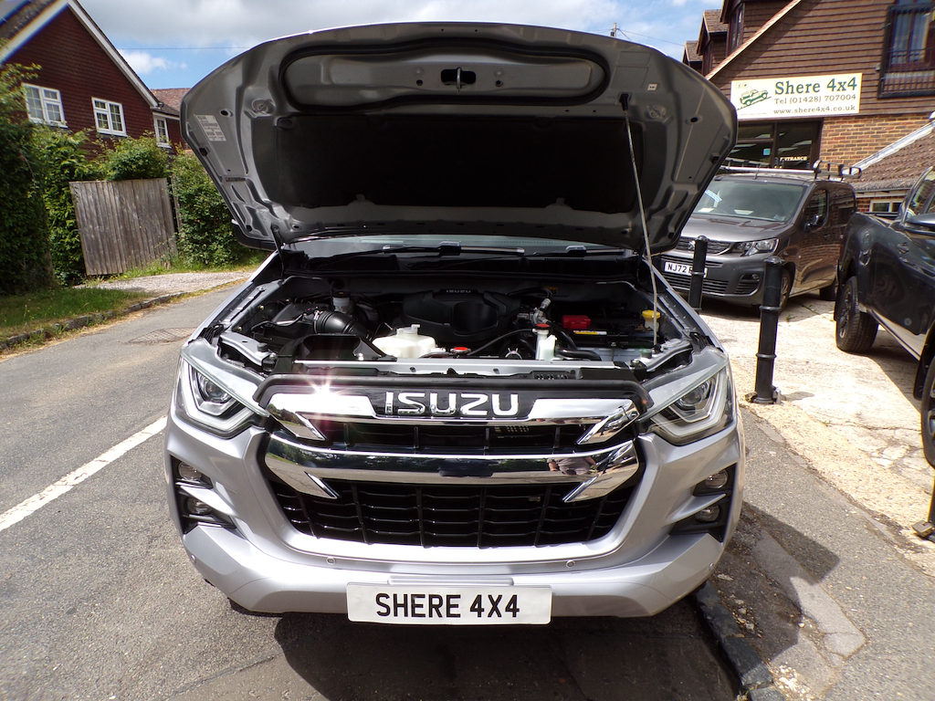 Isuzu D-Max 1.9 Td Dl40 4Wd Euro 6 Ss 21,982 Car Detai #8