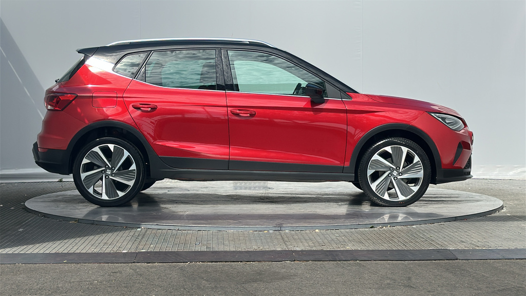 Seat Arona 1.0 Tsi Fr Sport Suv Dsg Euro 6 Ss SO73DZR Red #5