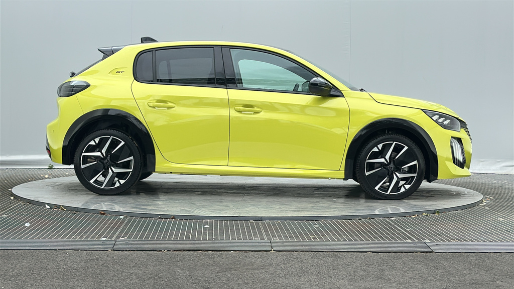 Peugeot 208 1.2 Turbo Gt Hatchback Euro 6 S NJ26FJZ Yellow #5