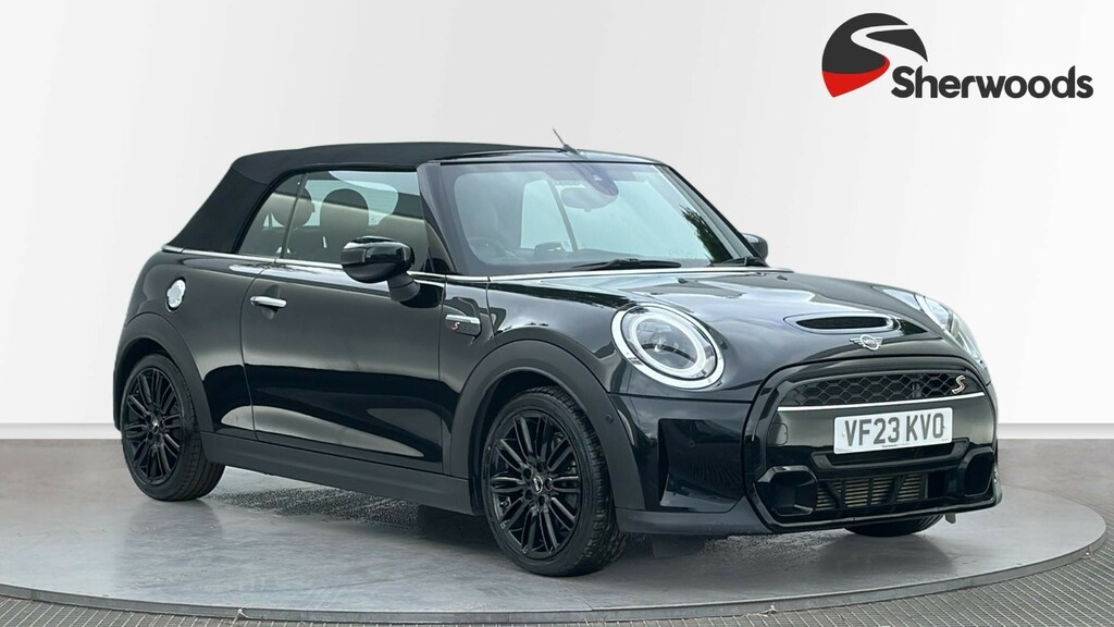 Mini Convertible 2.0 Cooper S Exclusive Convertible Step Black
