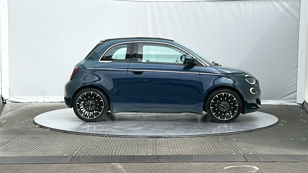 Fiat 500E C 42Kwh La Prima Convertible 118 Green #5