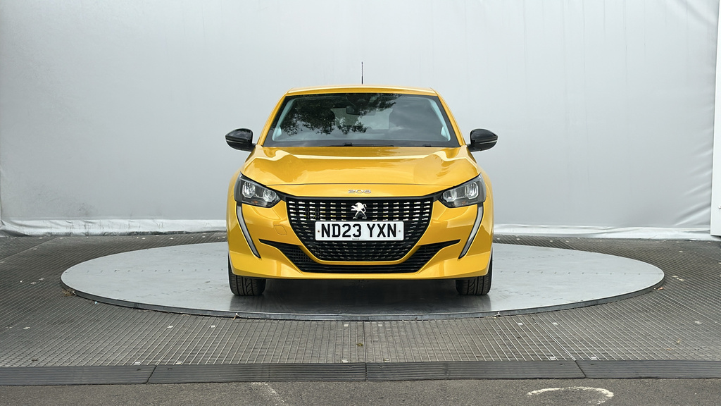 Peugeot 208 1.2 Puretech Active Premium Hatchback Yellow #3
