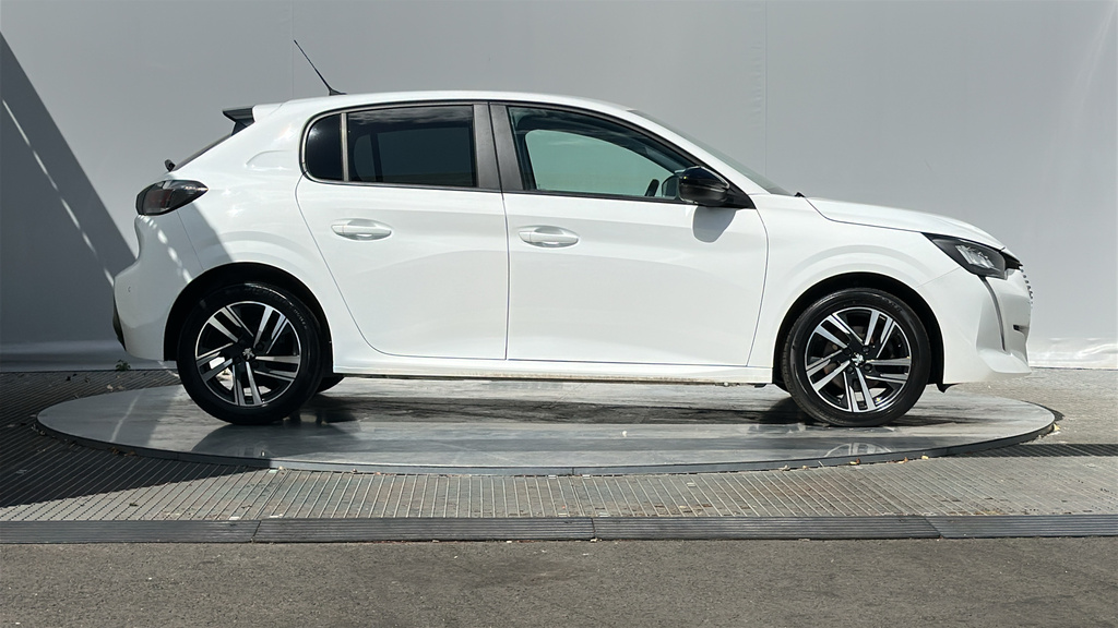 Peugeot 208 1.2 Puretech Active Premium Hatchback NJ73VDC White #5