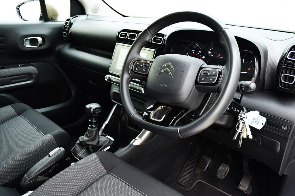 Citroen C3 Aircross 1.2 Puretech C-series Edition Suv Manua White #2