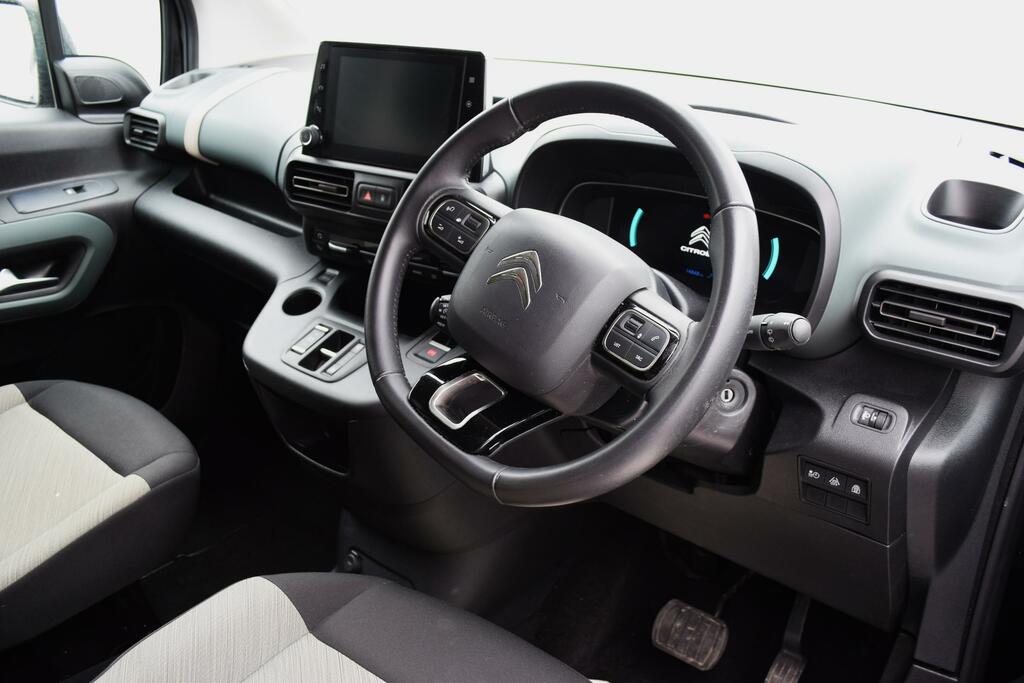 Citroen e-Berlingo 50Kwh Flair Xtr M Mpv 7.4Kw Cha Black #2