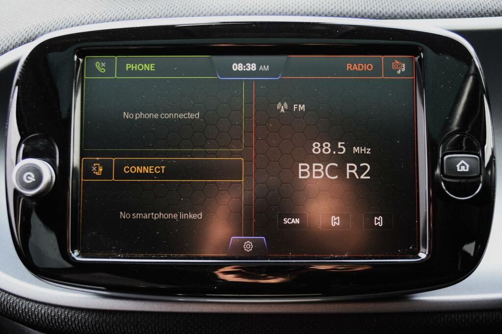 Smart Forfour 17.6Kwh Premium Hatchback 22Kw Black #5