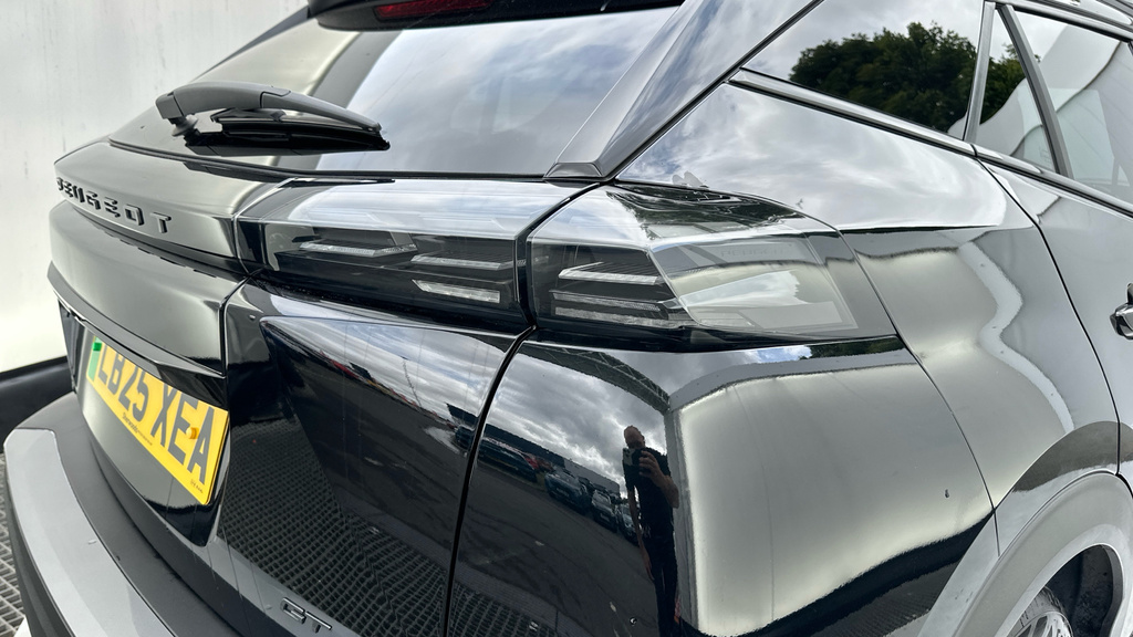 Peugeot e-2008 50Kwh Allure Suv 7Kw Charger  #50