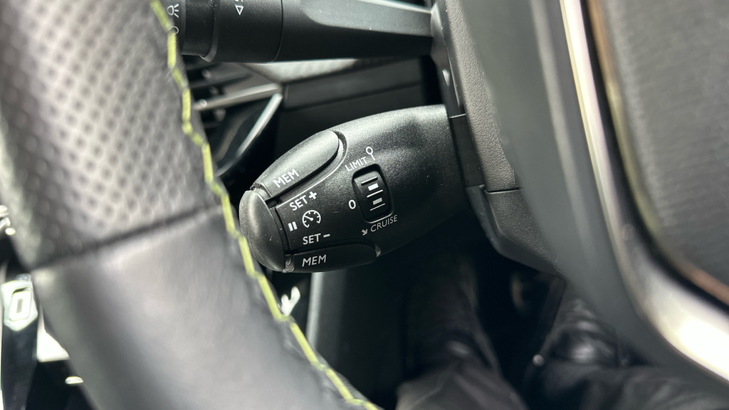 Peugeot e-2008 50Kwh Allure Suv 7Kw Charger  #75