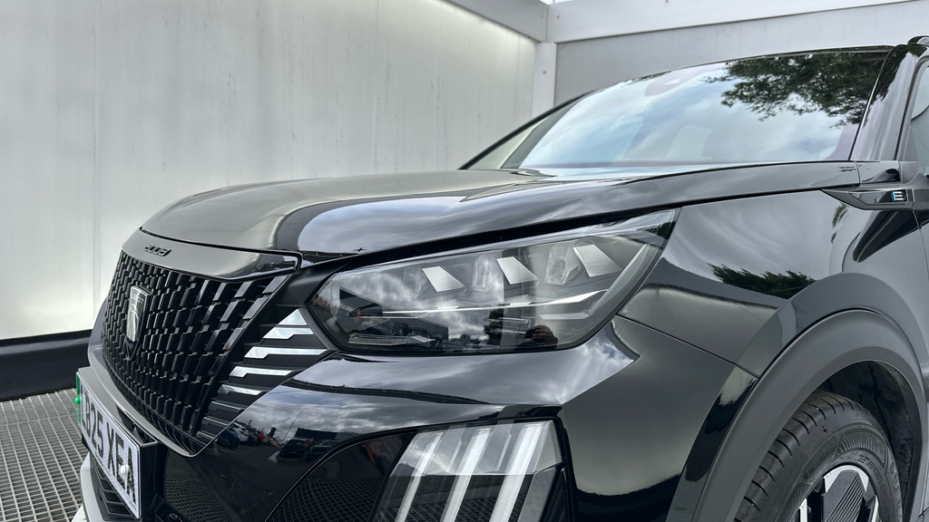 Peugeot e-2008 50Kwh Allure Suv 7Kw Charger  #65