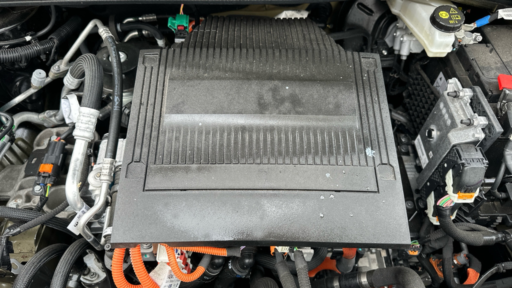Peugeot e-2008 50Kwh Allure Suv 7Kw Charger  #16