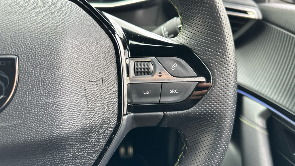Peugeot e-2008 50Kwh Allure Suv 7Kw Charger  #73