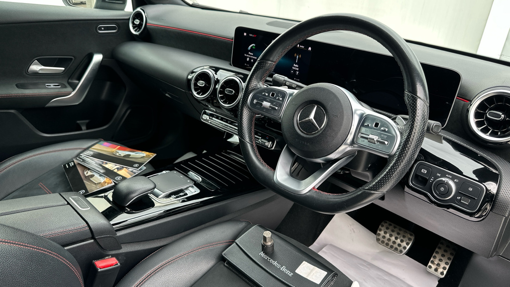 Mercedes-Benz A Class 1.3 A180 Amg Line Executive Hatchback Black #2