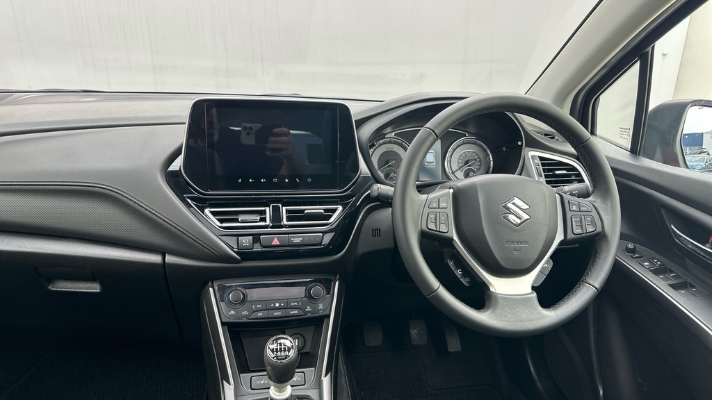 Suzuki S Cross 1.4 Boosterjet Mhev Ultra Suv Hybrid Ma Red #4