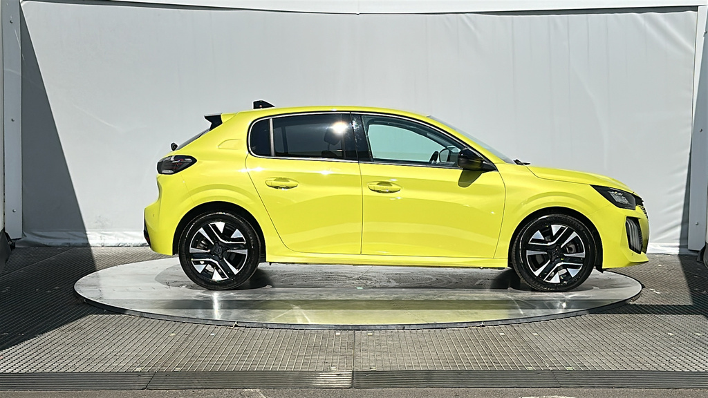 Peugeot 208 1.2 Puretech Allure Hatchback Eu Yellow #5