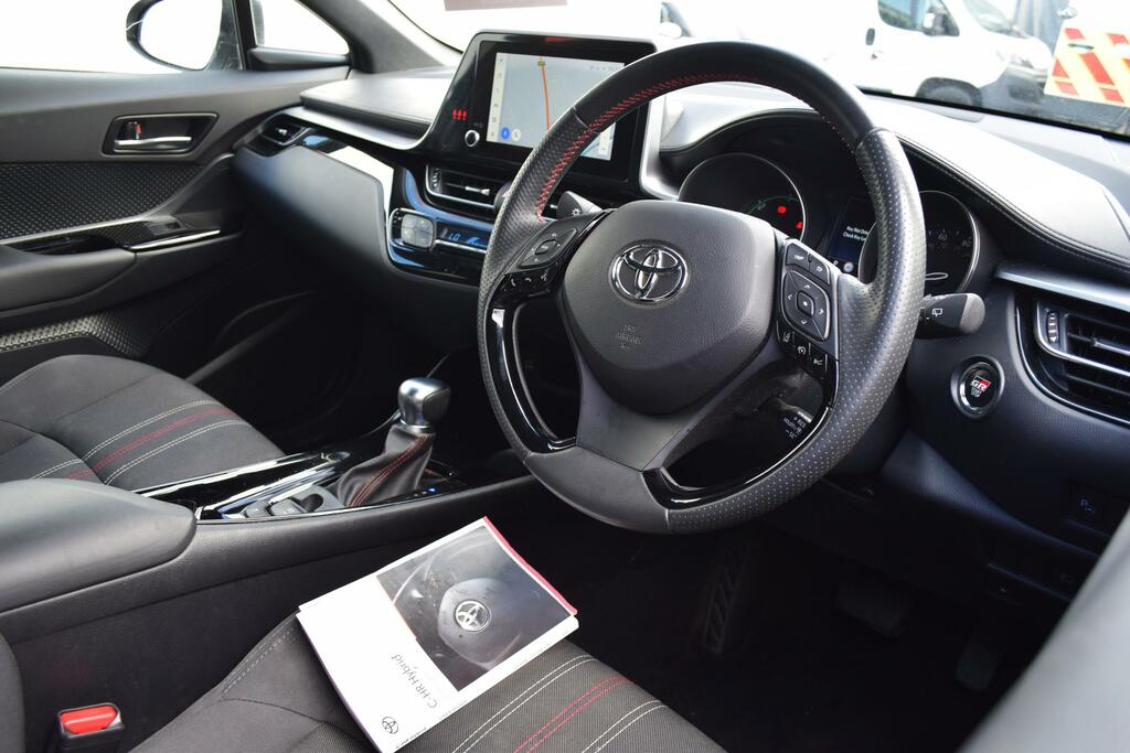 Toyota C-Hr 2.0 Vvt-h Gr Sport Suv Hybrid Cvt Euro Silver #2