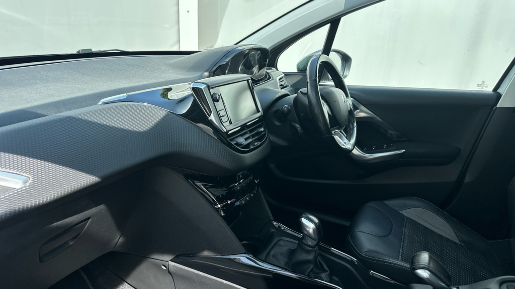 Peugeot 2008 1.2 Puretech Allure Suv Euro 6 Black #32