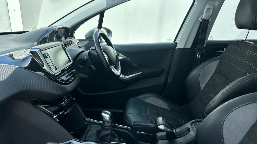Peugeot 2008 1.2 Puretech Allure Suv Euro 6 Black #33