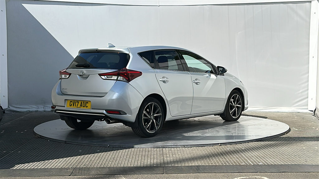 Toyota Auris 1.6 D-4d Design Hatchback Euro 6 Silver #6