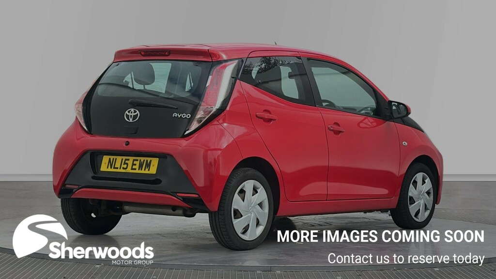 Toyota Aygo 1.0 Vvt-i X-play Hatchback Euro Red #4