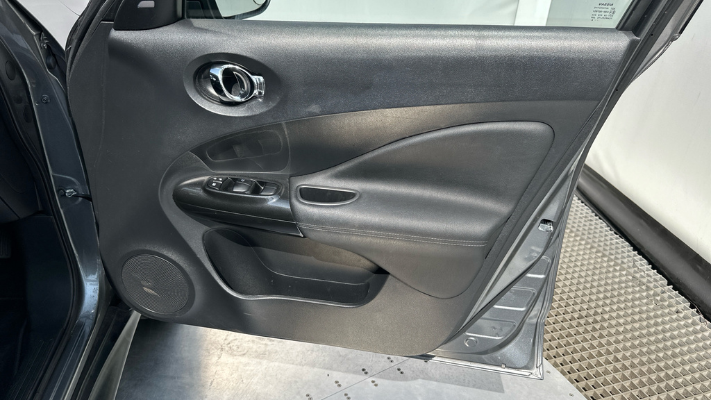 Nissan Juke Acenta Dci Red #23