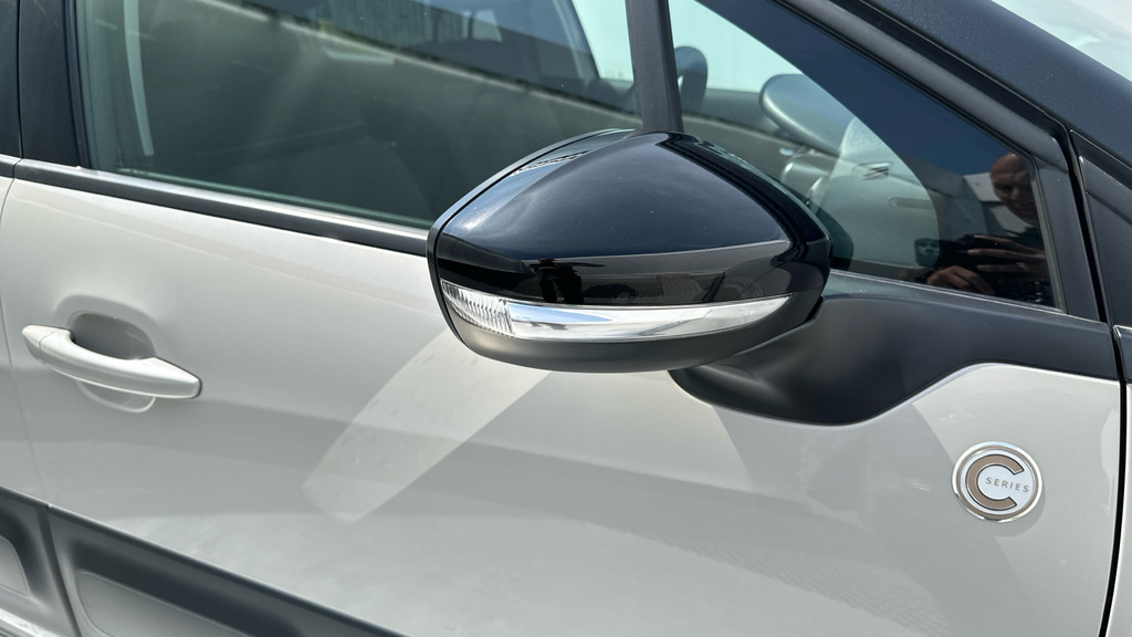 Citroen C3 1.2 Puretech Shine Plus Red #31