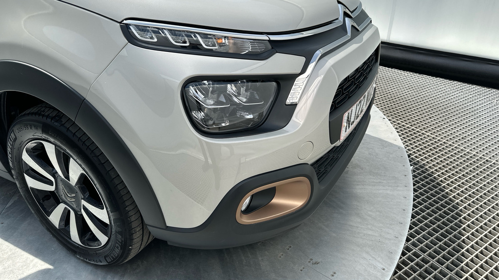Citroen C3 1.2 Puretech Shine Plus Red #29