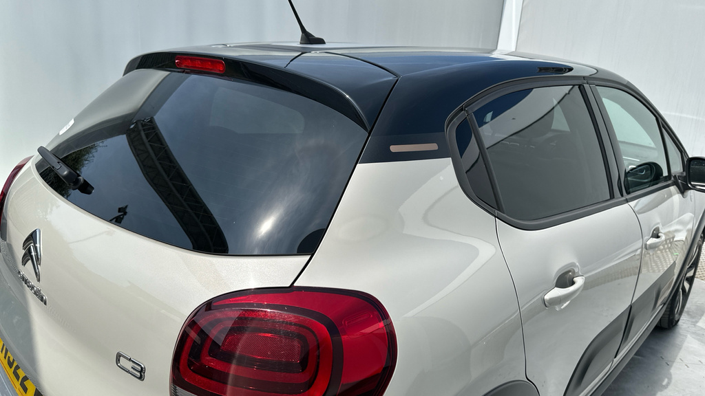 Citroen C3 1.2 Puretech Shine Plus Red #34