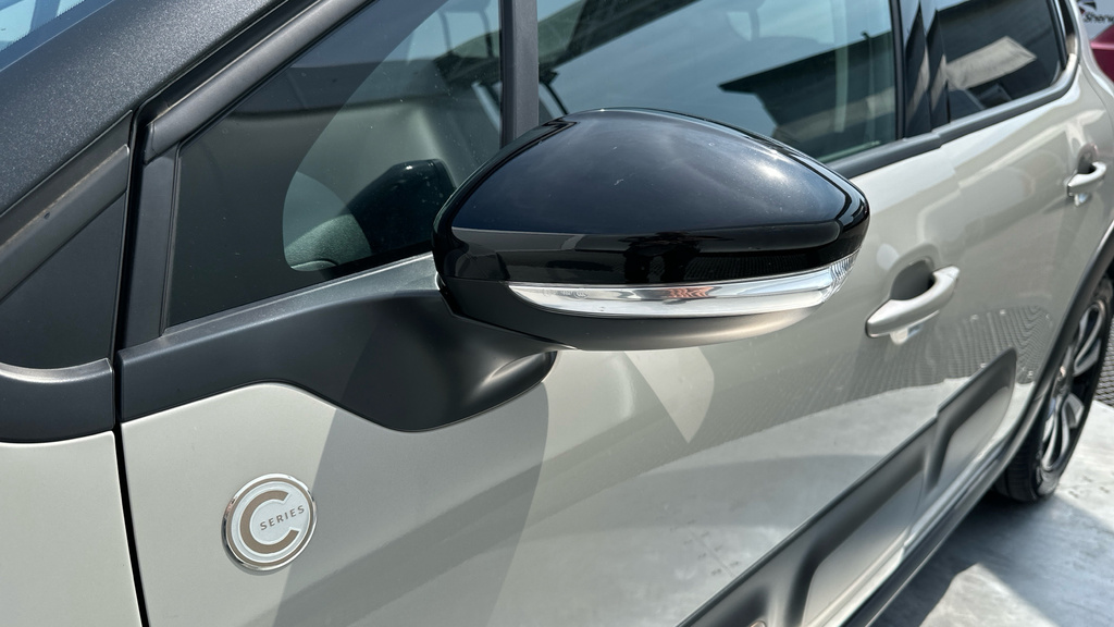Citroen C3 1.2 Puretech Shine Plus Red #26