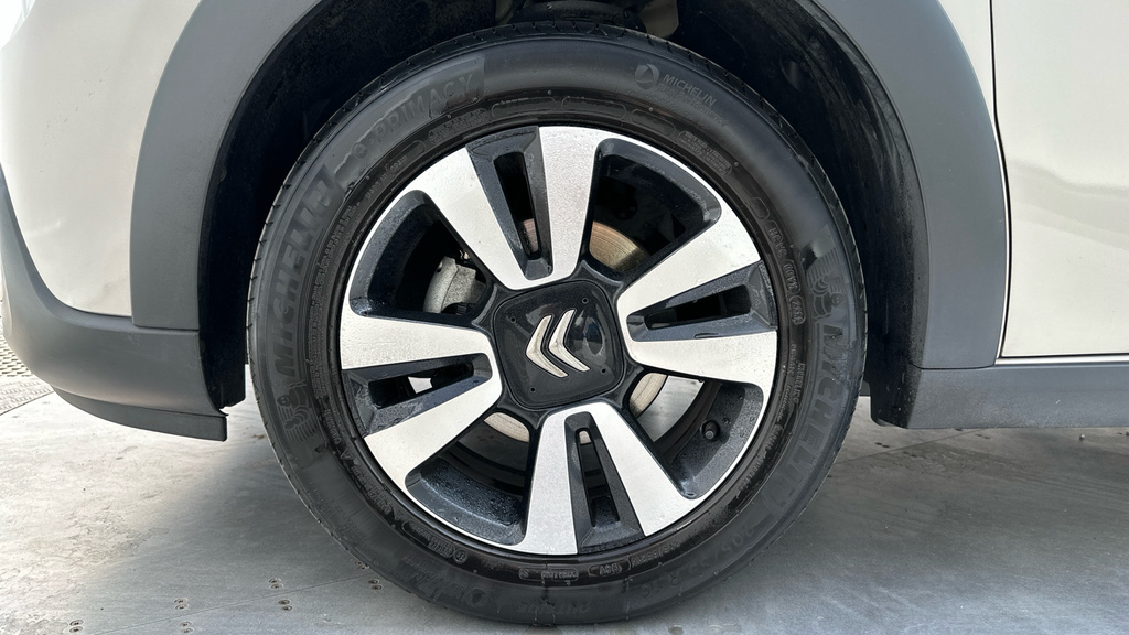 Citroen C3 1.2 Puretech Shine Plus Red #17