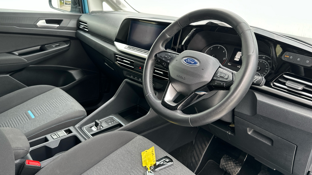 Ford Grand Tourneo Connect 2.0 Ecoblue Active Mpv Dct Euro 6 Ss Blue #2