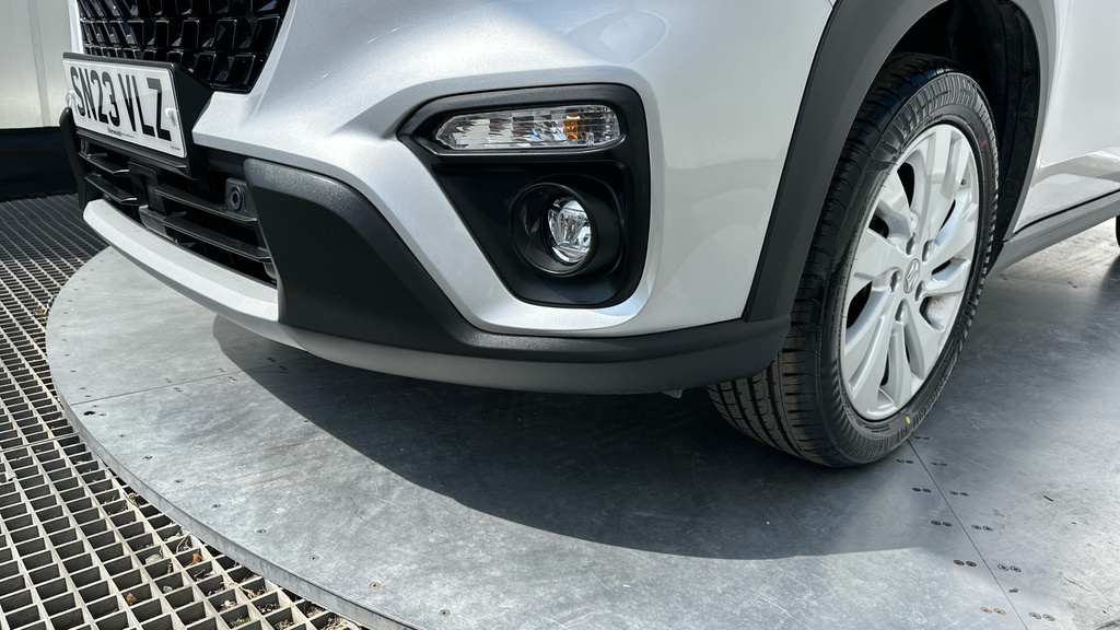 Suzuki S Cross Motion Blue #62