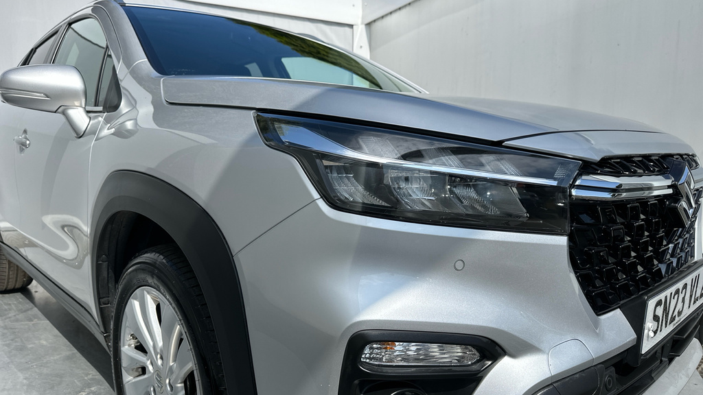 Suzuki S Cross Motion Blue #59