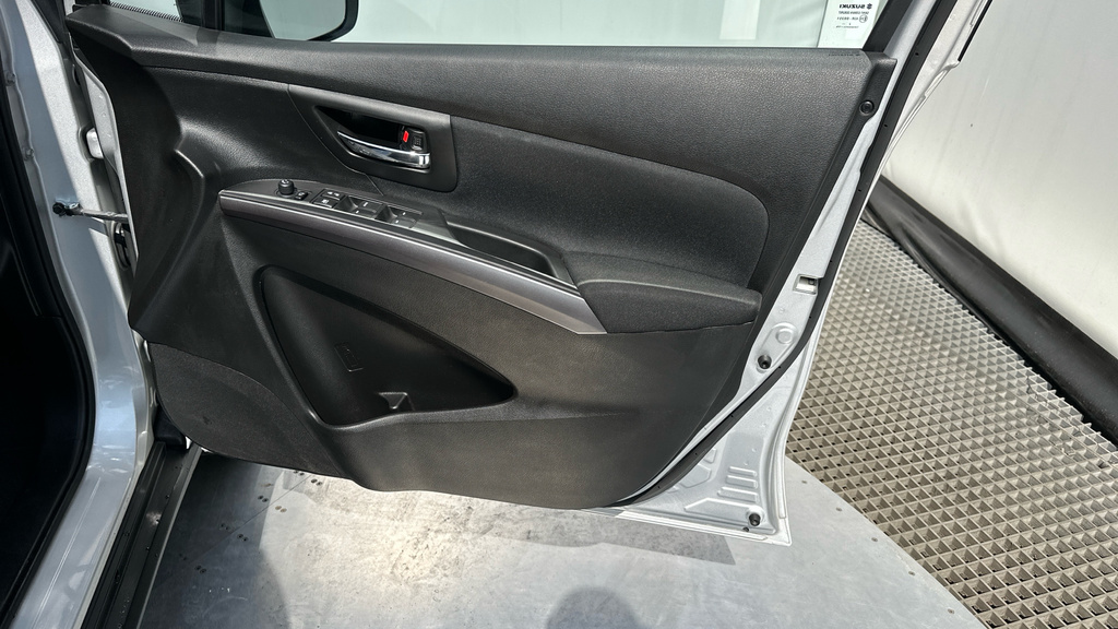 Suzuki S Cross Motion Blue #22